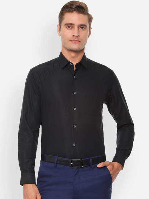 

Luxure by Louis Philippe Men Black Regular Fit Solid Formal Shirt
