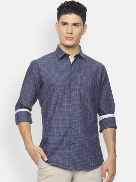 

Van Heusen Sport Men Navy Blue Slim Fit Checked Casual Shirt