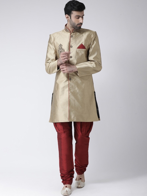 

SG LEMAN Men Gold-Coloured & Maroon Striped Raw Silk Sherwani