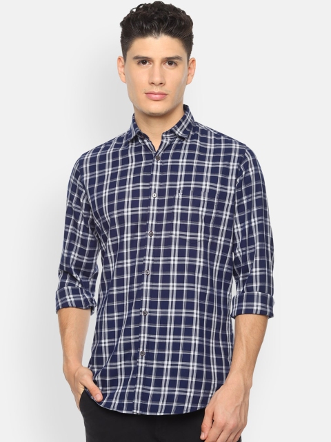 

Van Heusen Sport Men Navy Blue & Off-White Slim Fit Checked Casual Shirt