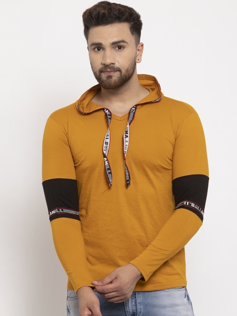 

KATSO Men Mustard Yellow Solid Henley Neck T-shirt