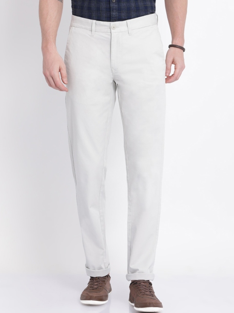 

t-base Men Off-White Tapered Fit Solid Regular Trousers