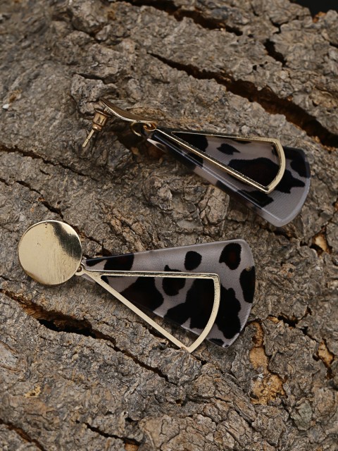

ZeroKaata Grey Gold-Plated Handcrafted Geometric Drop Earrings