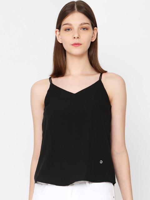 

Deal Jeans Women Black Solid Top