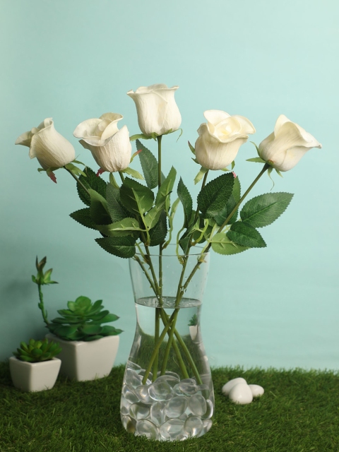 

Pollination Set of 5 White Luxurious Artificial Rose Flowers