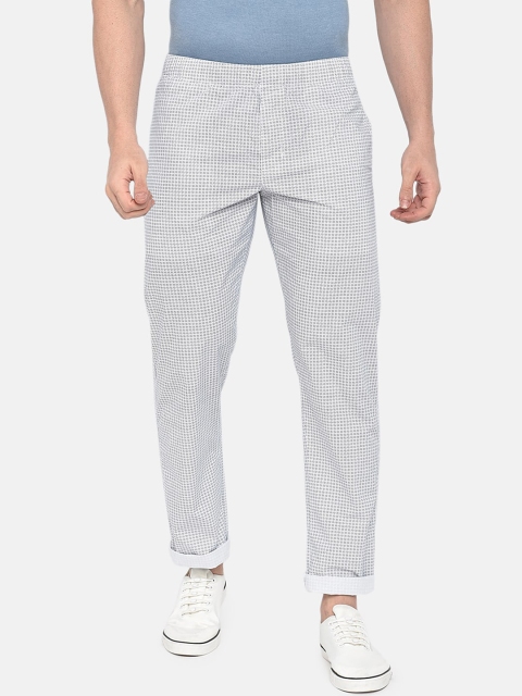 

beevee Men White Textured Straight-Fit Track Pants