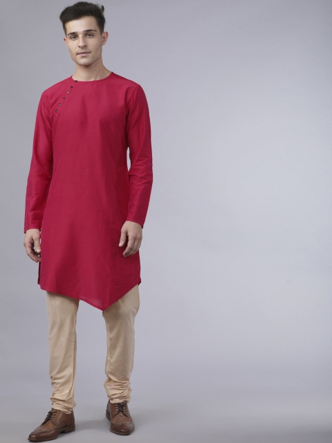 

Svanik Men Red Solid Straight Kurta