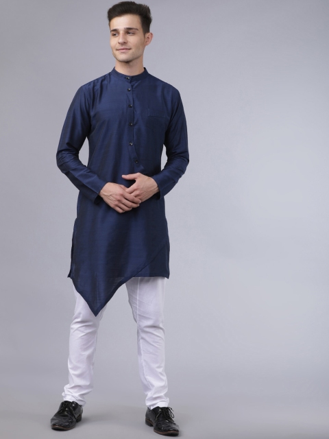 

Svanik Men Navy Blue Solid Straight Kurta