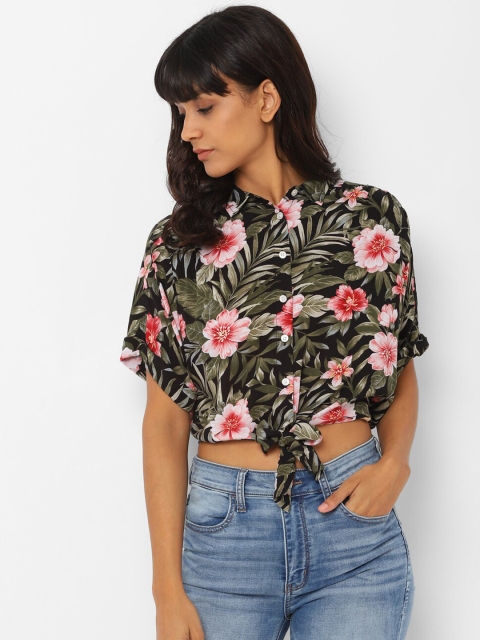

AMERICAN EAGLE OUTFITTERS Women Black & Olive Green Regular Fit Printed Casual Shirt
