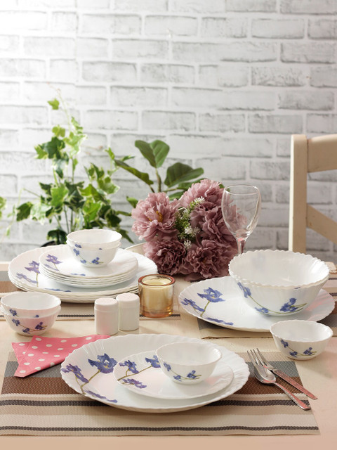 

Laopala White Set of 23 Opalware Dinner Set