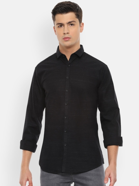 

V Dot Men Black Slim Fit Solid Casual Shirt