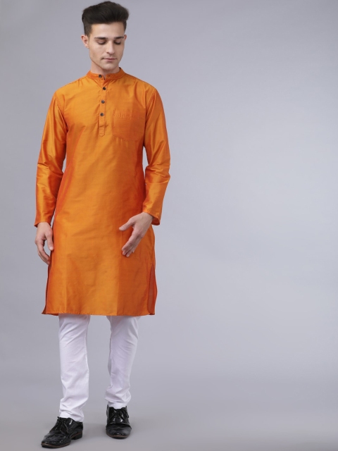 

Svanik Men Orange Solid Straight Kurta