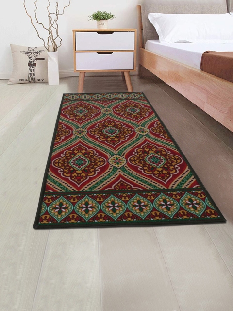 

RUGSMITH Red & Green Printed Premium Qualty Anti-Skid Floor Runner