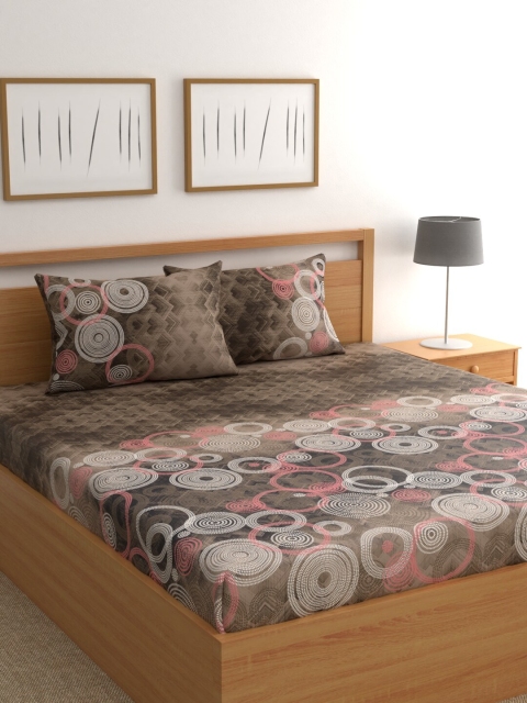 

Raymond Home Brown & Pink Geometric 200 TC Cotton 1 King Bedsheet with 2 Pillow Covers