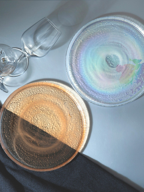 

Bigsmall Orange & Nude-Coloured 2 Pcs Hand-Painted Glass Plates Set