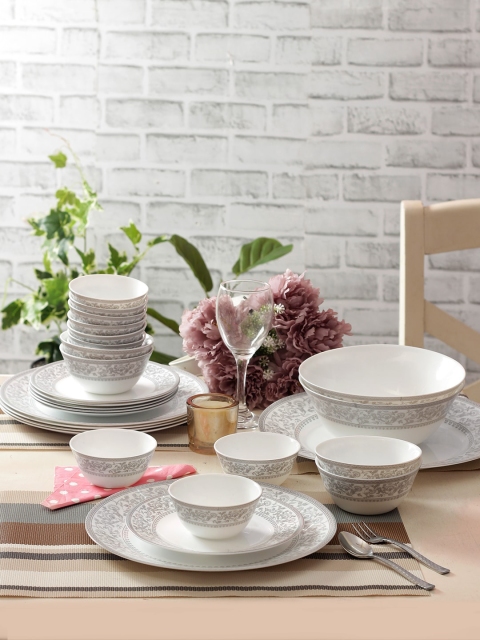 

Laopala White 33 Pieces Opalware Dinner Set