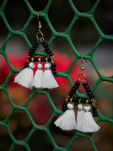 

ZeroKaata White Contemporary Drop Earrings