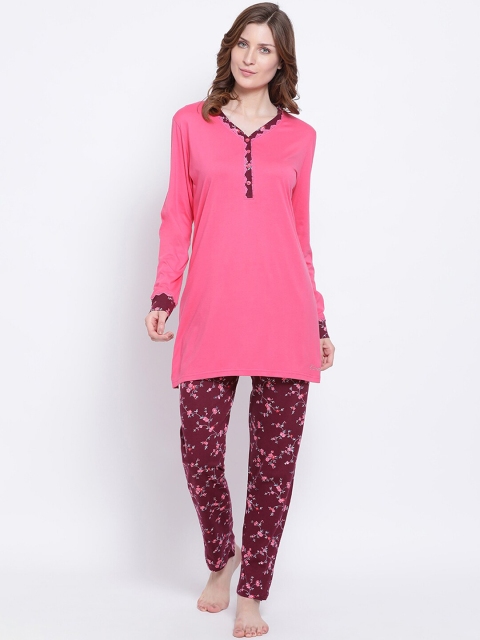 

Kanvin Women Fuchsia Pink Solid Night suit