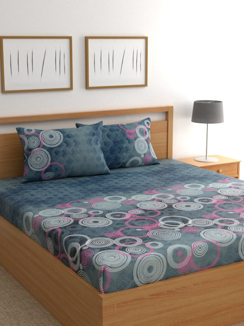 

Raymond Home Blue & Pink Geometric 200 TC Cotton 1 King Bedsheet with 2 Pillow Covers