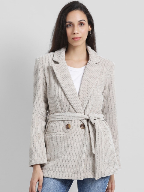 

Zink London Women Off-White Solid Woolen Tailored Jacket