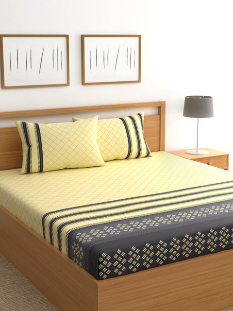 

Raymond Home Yellow Geometric 200 TC Cotton 1 King Bedsheet with 2 Pillow Covers