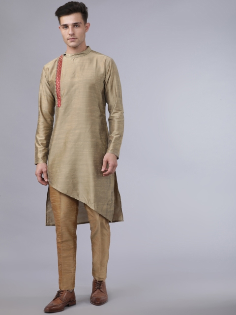 

Svanik Men Khaki Solid Straight Kurta