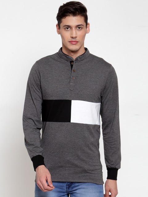

Kalt Men Grey Colourblocked Mandarin Collar T-shirt