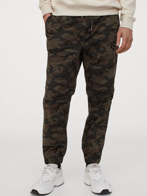 

H&M Men Green Camouflage Cotton Twill Joggers