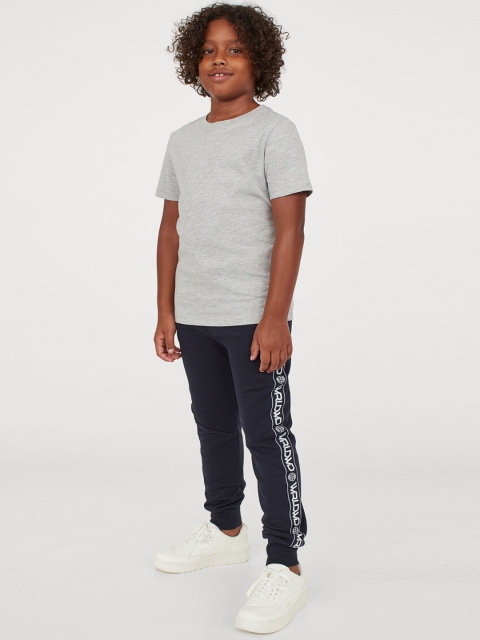 

H&M Boys Blue Solid Sweatpants