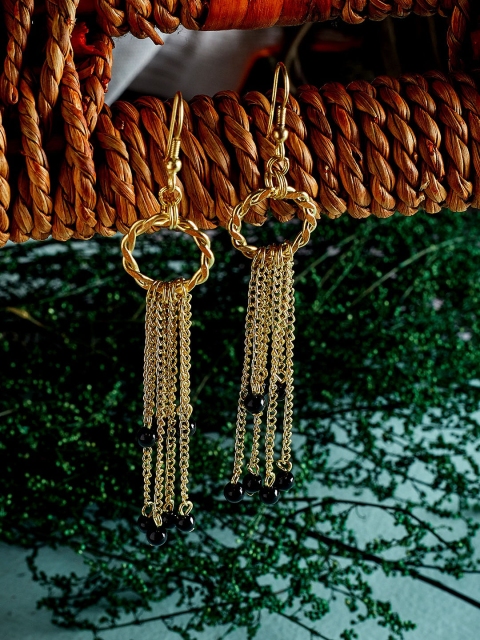 

ZeroKaata Gold-Toned Contemporary Drop Earrings