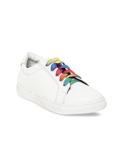 

Bruno Manetti Women White Solid Sneakers