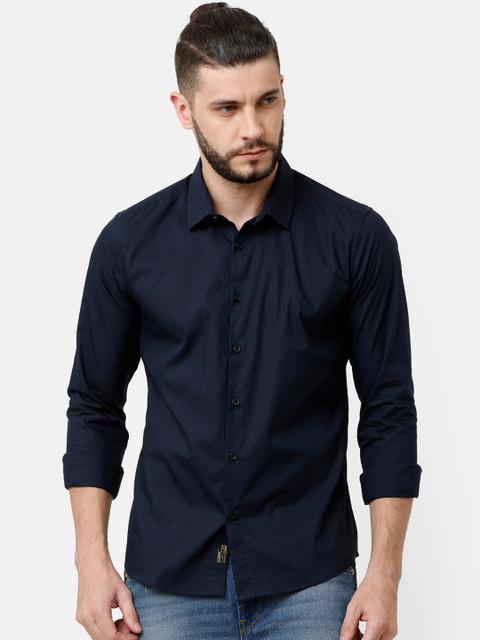 

Voi Jeans Men Navy Blue Slim Fit Solid Casual Shirt