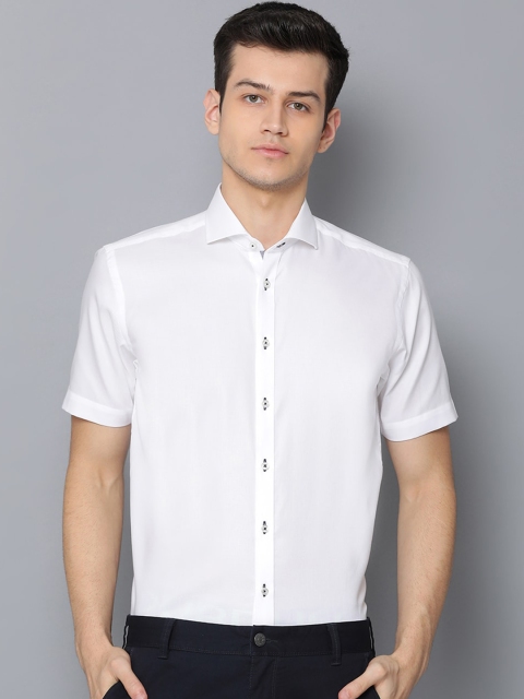 

Bruun & Stengade Men White Slim Fit Solid Formal Shirt