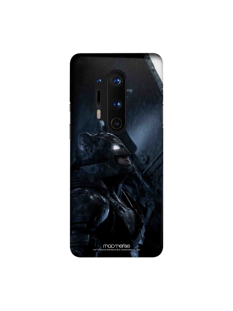 

macmerise Black & Blue DC Comics The Victory Glance OnePlus 8 Pro Back Case