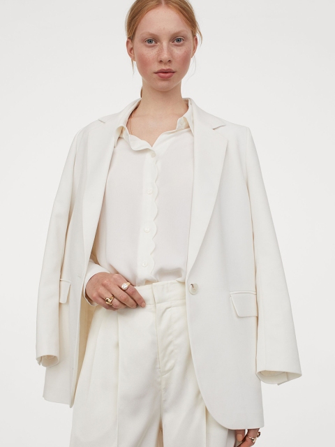 

H&M White Scallop-trimmed blouse