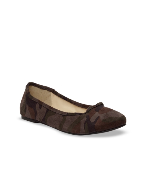 

Woomenia Women Brown Printed Suede Ballerinas