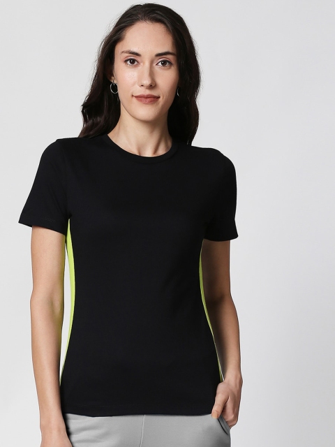

Bewakoof Women Black Solid Round Neck T-shirt