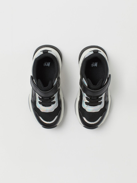 

H&M Girls Black & White Colourblocked Trainers