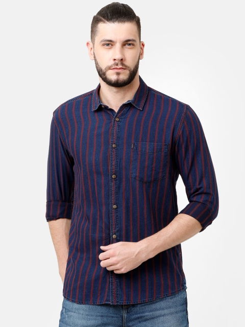 

Voi Jeans Men Navy Blue & Red Slim Fit Striped Casual Shirt