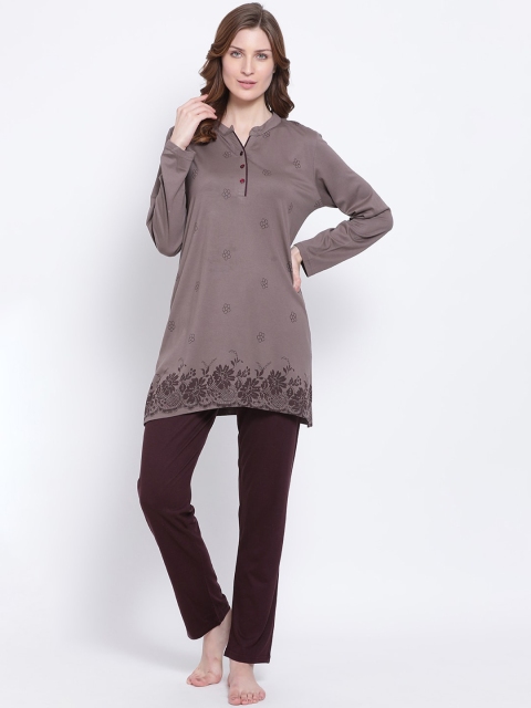 

Kanvin Women Brown Floral Printed Night Suit MJKAW20452A