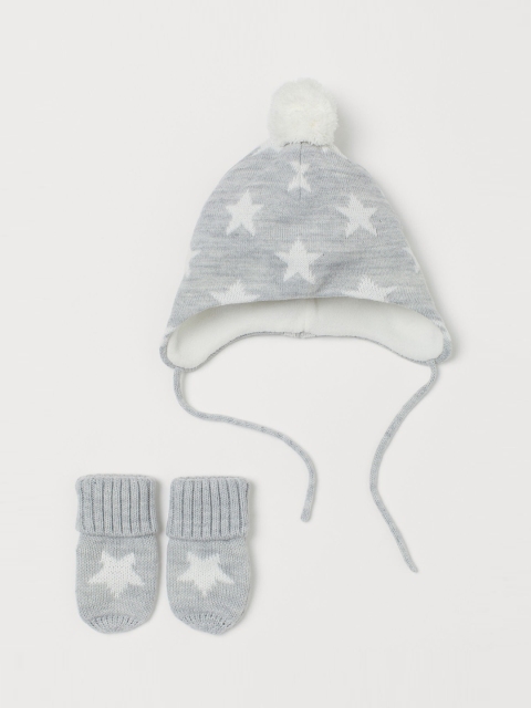 

H&M Kids Grey & White Printed Beanie And Mittens