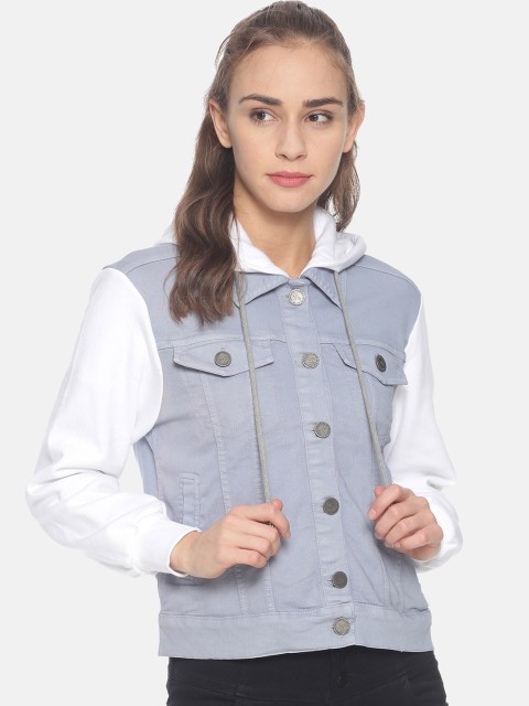 

Campus Sutra Women Blue Colourblocked Windcheater Denim Jacket