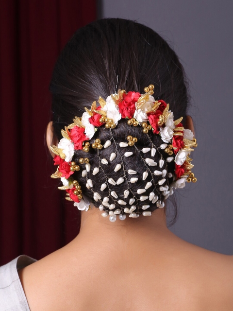 

Shoshaa White Embellished Hair Accessory