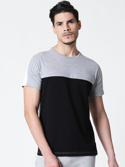 

Bewakoof Men Grey & Black Colourblocked Round Neck T-shirt