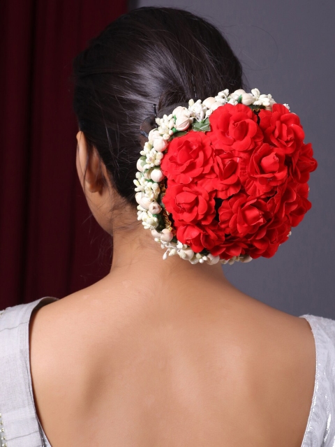 

Shoshaa Red Embellished Hair Accessory