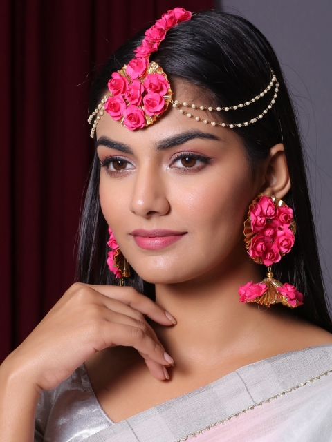 

Shoshaa Gold-Coloured & Pink Beaded Floral Jewellery Set