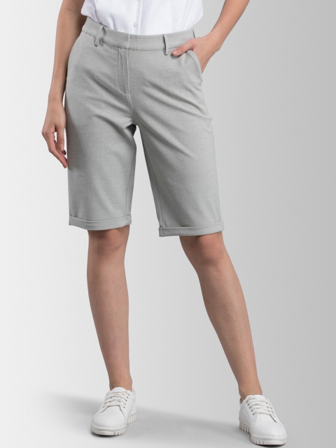 

FableStreet Women Grey Solid Regular Shorts