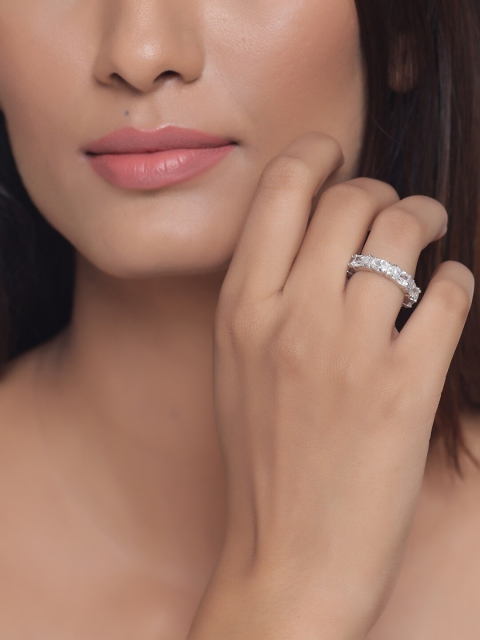 

Tistabene Silver-Toned & White AD-Studded Contemporary Finger Ring