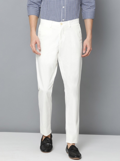 

GANT Men Off-White Regular Fit Solid Regular Trousers