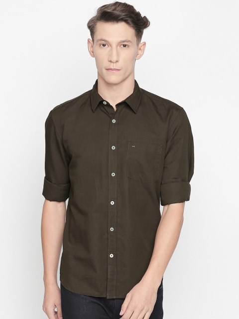 

Basics Men Olive Green Slim Fit Solid Casual Shirt